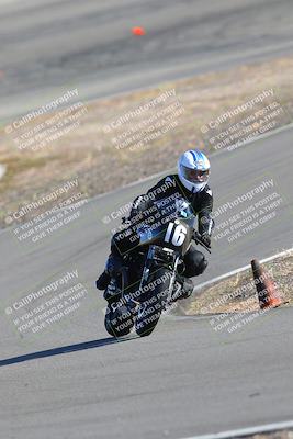 media/Feb-05-2023-Classic Track Day (Sun) [[c35aca4a42]]/Group 3/session 4 turn 4/